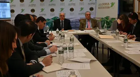 بتكليف من رئيس الجمهورية، عطاف يحل بنيويورك للإشراف على اجتماعات في إطار رئاسة الجزائر لمجلس الأمن الأممي