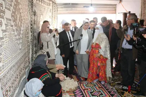 وزيرة التضامن الوطني تؤكد أن دعم ومرافقة المرأة المنتجة من أولويات القطاع