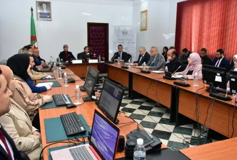 وزارة العلاقات مع البرلمان تطلق منصة “تجاوب” الرقمية وزارة العلاقات مع البرلمان تطلق منصة “تجاوب” الرقمية