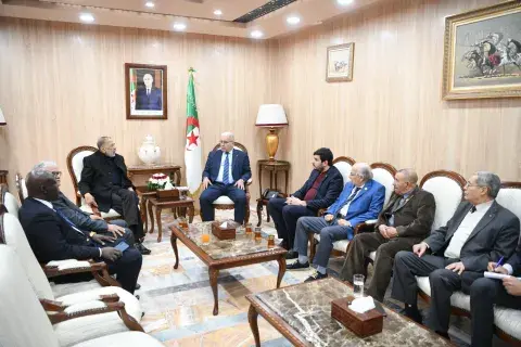 بوغالي يستقبل أعضاء المؤسسة الجزائرية للبرلمانيين السابقين