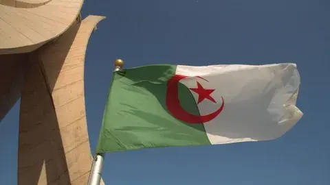 منظمات وطنية للأسرة الثورية تعرب عن استنكارها للتحرشات العدائية الفرنسية التي تستهدف الجزائر