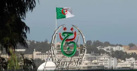 المدير العام للتلفزيون الجزائري يُقدم التهاني بمناسبة حُلول السنة الأمازيغية الجديدة المدير العام للتلفزيون الجزائري يُقدم التهاني بمناسبة حُلول السنة الأمازيغية الجديدة