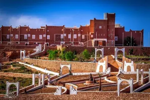 “قصر تافيلالت” بغرداية من بين الفائزين بالجائزة الدولية للسكن “قصر تافيلالت” بغرداية من بين الفائزين بالجائزة الدولية للسكن