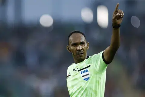 مولودية الجزائر – أورلاندو بيراتس: السوداني محمود علي إسماعيل حكما للقاء مولودية الجزائر – أورلاندو بيراتس: السوداني محمود علي إسماعيل حكما للقاء