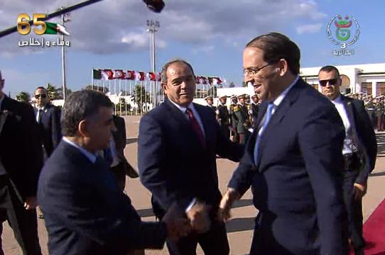 صورة رئيس الحكومة التونسية ينهي زيارته إلى الجزائر