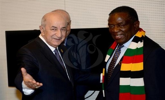 صورة الرئيس تبون يتحادث مع نظيره الزيمبابوي باديس ابابا