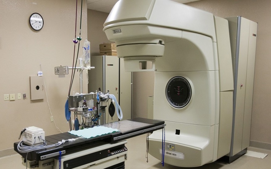 صورة علاج بالأشعة لمرض السرطان: رقمنة ملف مواعيد العلاج لتحسين التكفل بالمرضى