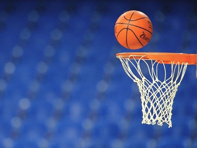 صورة كرة السلة (رجال و سيدات): برنامج الجولات