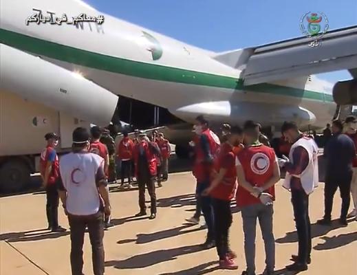 صورة تسليم 154 طن من المساعدات الإنسانية من الهلال الأحمر الجزائري للشعب الصحراوي
