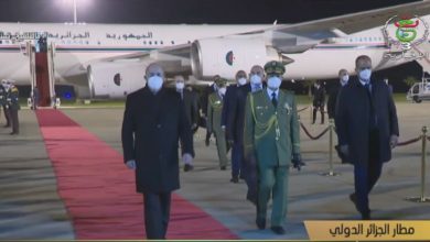 صورة رئيس الجمهورية يعود إلى أرض الوطن عقب زيارة دولة إلى تونس 