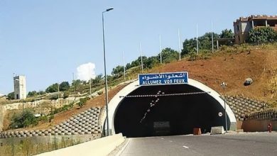 صورة الجزائرية للطرق السيارة: منع مؤقت لسير المركبات ذات الوزن الثقيل على الطريق السيار شرق- غرب في اتجاه البويرة – الجزائر