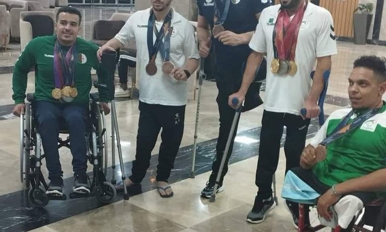 صورة المنتخب الوطني الجزائري لرفع الأثقال فئة ذوي الاحتياجات الخاصة يحقق 28 ميدالية خلال اليوم الثاني من المنافسة منها 12 ميدالية ذهبية