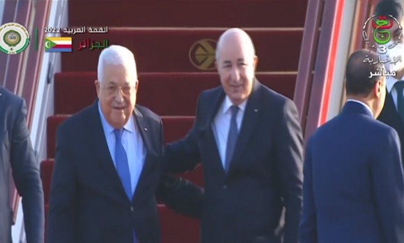 Sommet arabe: Arrivée à Alger du Président palestinien Mahmoud Abbas
