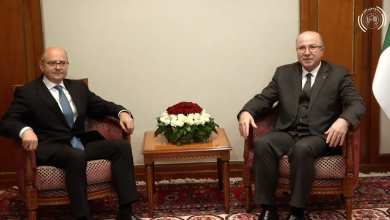 صورة الوزير الأول يستقبل وزير الطاقة الأذربيجاني