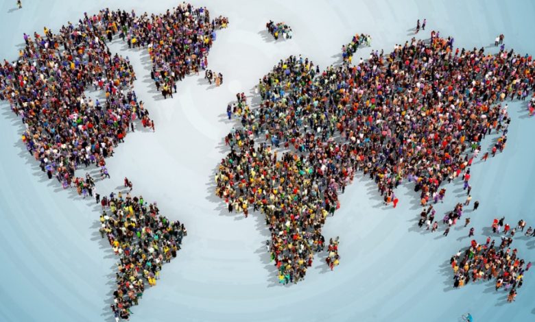 صورة الأمم المتحدة تعلن عن تخطي تعداد سكان العالم 8 مليارات نسمة