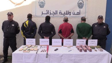 Photo of Algiers: Security services dismantle a gang dealing in drugs and seized a firearm