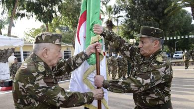 صورة الفريق أول شنقريحة يشرف على التنصيب الرسمي للقائد الجديد للناحية العسكرية الثانية بوهران