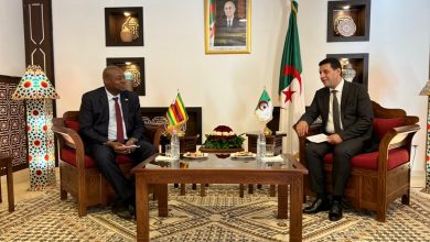Photo of Minister of Tourism and Handicrafts receives Zimbabwean Ambassador to Algeria