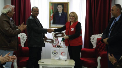 صورة توقيع إتفاقية شراكة بين الهلال الأحمر الجزائري و الفيدرالية الوطنية الجزائرية للتوحد