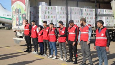 صورة الهلال الأحمر الجزائري يُرسل 2000 طرد غذائي لفائدة سكان برج باجي مختار
