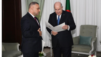 Photo de Le président de la République reçoit un message du Président de l’Etat de Palestine