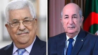 صورة الرئيس الفلسطيني يهنئ رئيس الجمهورية على انتخاب الجزائر عضوا في مجلس الأمن الدولي