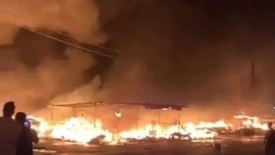 صورة حريق بسوق “الشهيد محمد قصاب” بالبليدة