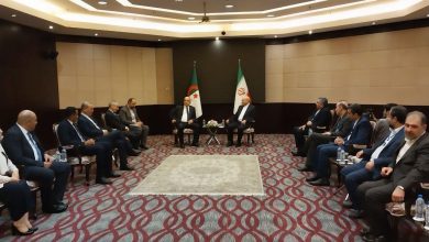 صورة بوغالي يجري بطهران محادثات مع رئيس مجلس الشورى الإيراني