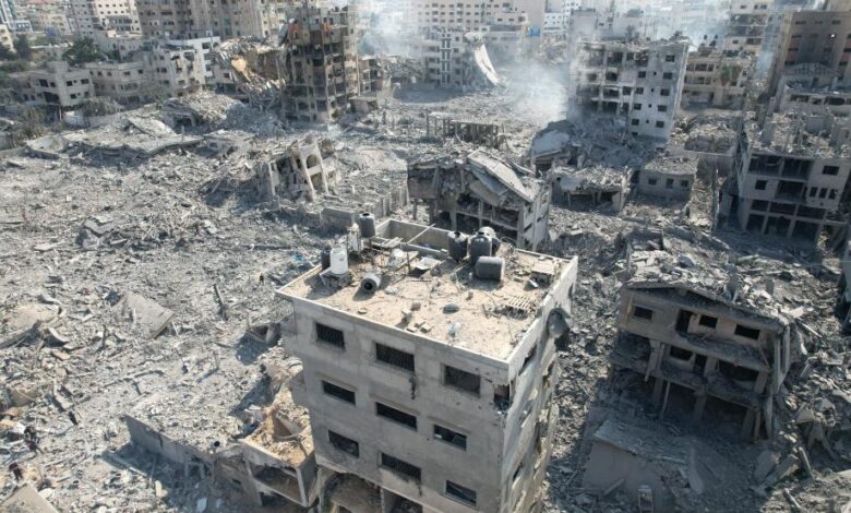 صورة الاحتلال الصهيوني يرتكب 10 مجازر مروعة بحق العائلات الفلسطينية في قطاع غزة 