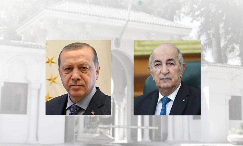 صورة رئيس الجمهورية يتلقى تهاني نظيره التركي بمناسبة عيد الفطر المبارك