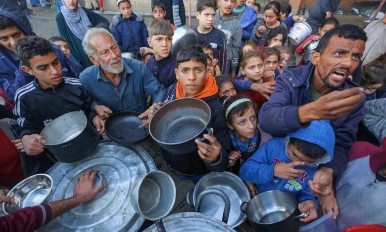 صورة برنامج الأغذية العالمي: نصف سكان قطاع غزة يعانون من الجوع